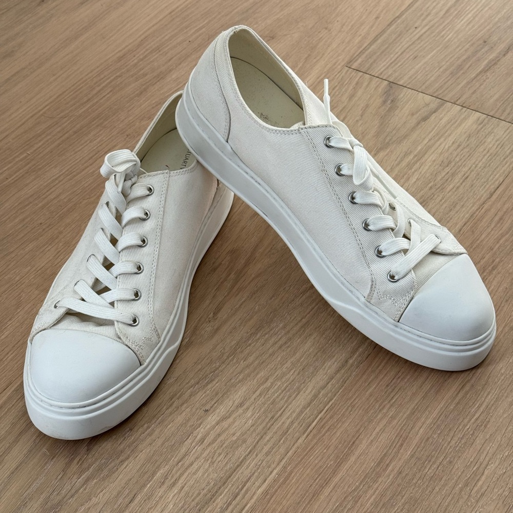 Stuart Weitzman Sammy Canvas Women Sneaker – White w/ Silver Hardware – US 11.5B